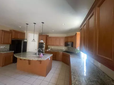 Kitchen - 322 Barn Dance Way, Oakley, CA 94561 photo 3 of 3