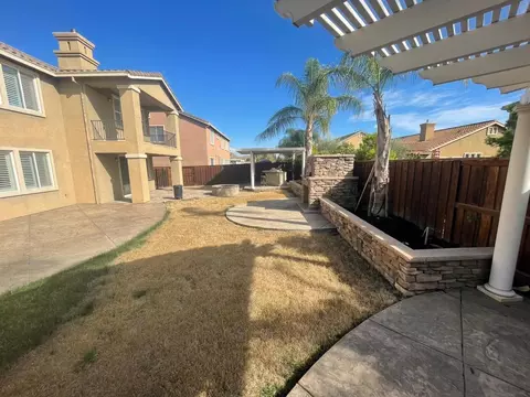 Exterior - 322 Barn Dance Way, Oakley, CA 94561 photo 8 of 10