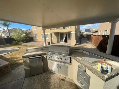 Exterior - 322 Barn Dance Way, Oakley, CA 94561 photo 6 of 10