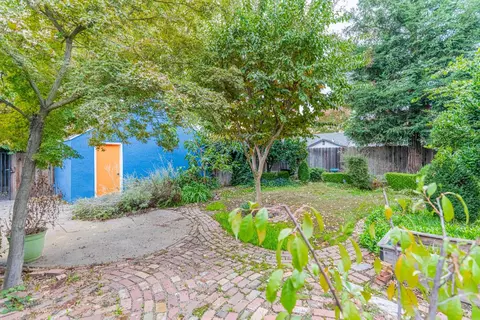 Exterior - 435 Olive Ave, Modesto, CA 95350 photo 7 of 8