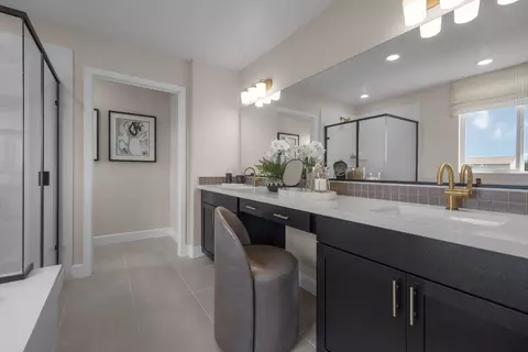 Bath - 336 Miramar Dr, Lathrop, CA 95330 photo 1 of 1