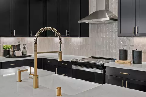Kitchen - 336 Miramar Dr, Lathrop, CA 95330 photo 2 of 2