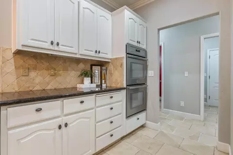 Entry Way - 2067 Robin Hood Ln, Merced, CA 95340 photo 7 of 13