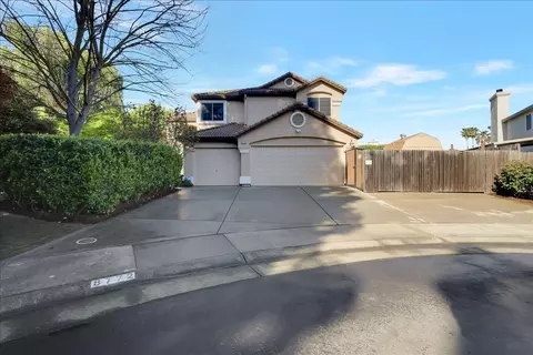 8772 Newry Ct, Elk Grove, CA 95624