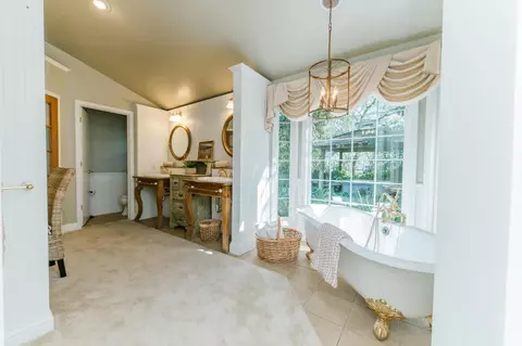 Bath - 7530 Rasmussen Rd, Loomis, CA 95650 photo 1 of 7