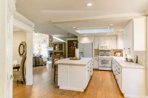 Kitchen - 7530 Rasmussen Rd, Loomis, CA 95650 photo 3 of 3
