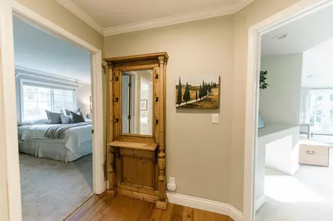 Entry Way - 7530 Rasmussen Rd, Loomis, CA 95650 photo 7 of 9