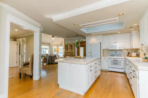 Kitchen - 7530 Rasmussen Rd, Loomis, CA 95650 photo 1 of 3