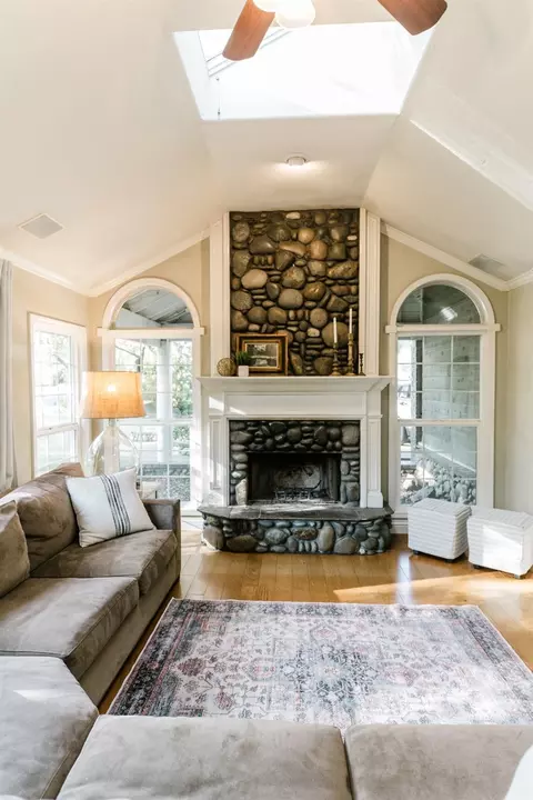 Living - 7530 Rasmussen Rd, Loomis, CA 95650 photo 3 of 3
