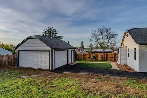 Exterior - 155 Foothill Dr, Sutter Creek, CA 95685 photo 10 of 33