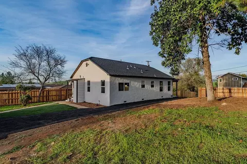 Exterior - 155 Foothill Dr, Sutter Creek, CA 95685 photo 9 of 33