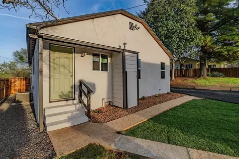 Exterior - 155 Foothill Dr, Sutter Creek, CA 95685 photo 8 of 33
