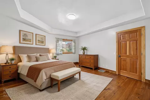 Bedroom - 16096 Perimeter Rd, Grass Valley, CA 95949 photo 3 of 7