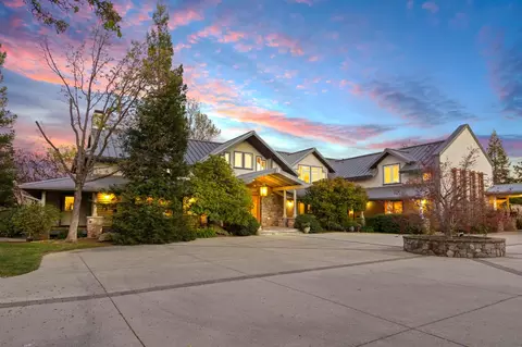 Exterior - 16096 Perimeter Rd, Grass Valley, CA 95949 photo 2 of 19