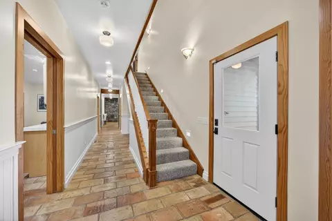 Entry Way - 16096 Perimeter Rd, Grass Valley, CA 95949 photo 10 of 17