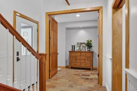 Entry Way - 16096 Perimeter Rd, Grass Valley, CA 95949 photo 8 of 17