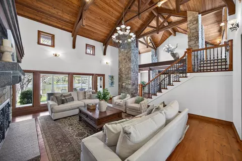 Living - 16096 Perimeter Rd, Grass Valley, CA 95949 photo 3 of 6