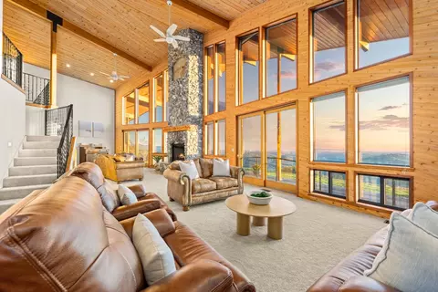 Living - 984 Crestview Dr, Murphys, CA 95247 photo 1 of 7