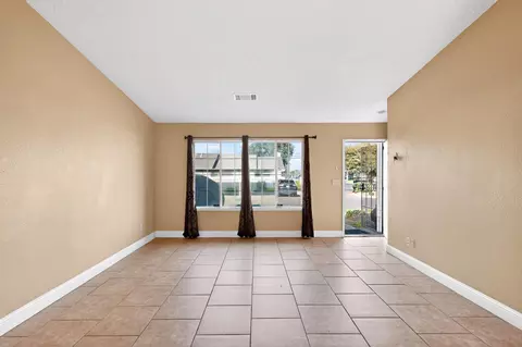 Living - 1754 Merced Ave, Merced, CA 95341 photo 2 of 2