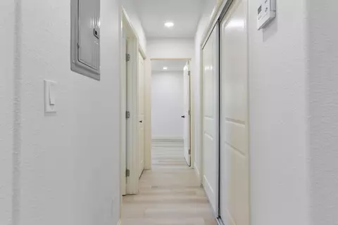 Entry Way - 403 Kerr Ave, Modesto, CA 95354 photo 4 of 5