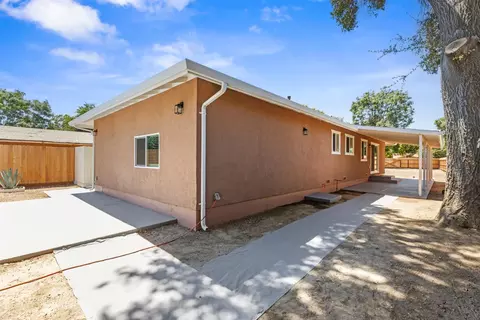 Exterior - 403 Kerr Ave, Modesto, CA 95354 photo 4 of 8