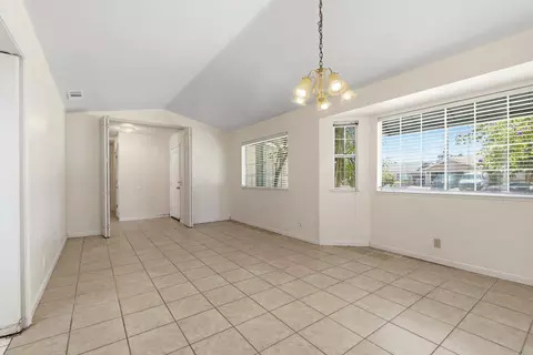 1285 Bonta Ave, Gustine, CA 95322 photo 8