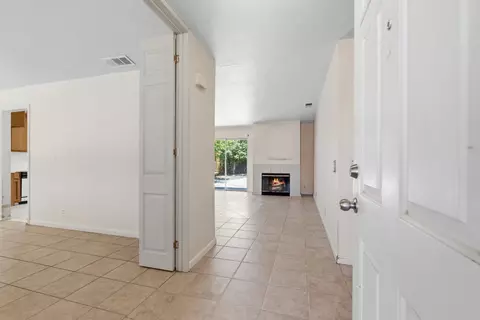 1285 Bonta Ave, Gustine, CA 95322 photo 5