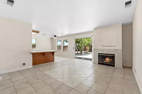 1285 Bonta Ave, Gustine, CA 95322 photo 9