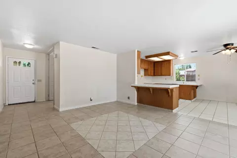 1285 Bonta Ave, Gustine, CA 95322 photo 11