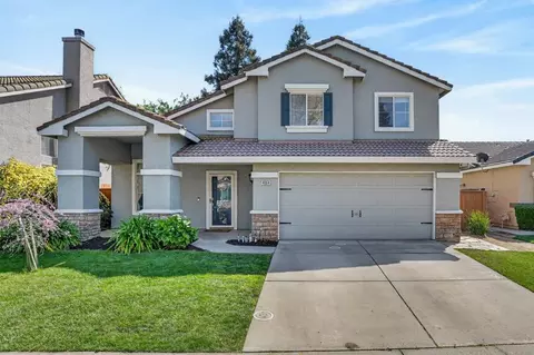 4004 Spindrifter Ln, Elk Grove, CA 95758
