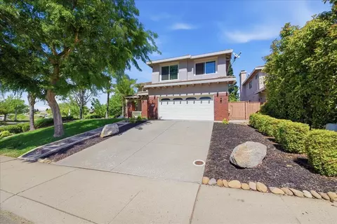 Exterior - 1801 Talon Rd, Rocklin, CA 95765 photo 2 of 11