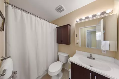 Bath - 1391 S Orange St, Turlock, CA 95380 photo 1 of 2