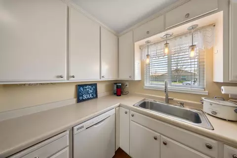 Kitchen - 1391 S Orange St, Turlock, CA 95380 photo 2 of 3