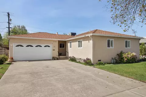 Exterior - 2205 Tully Rd, Modesto, CA 95350 photo 9 of 9