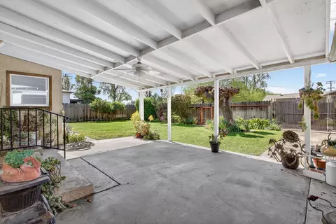 Exterior - 2205 Tully Rd, Modesto, CA 95350 photo 2 of 9