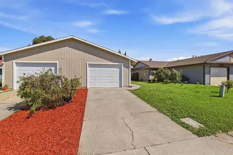 8237 Center Pkwy, Sacramento, CA 95823