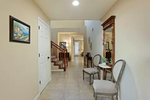 Entry Way - 1583 Roger Dr, Tracy, CA 95304 photo 8 of 8