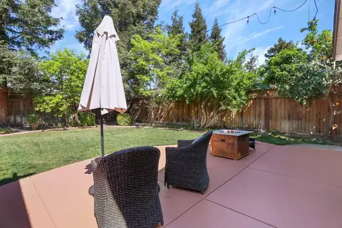 Exterior - 1583 Roger Dr, Tracy, CA 95304 photo 14 of 17