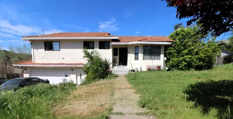 2514 Hogan Ct, Valley Springs, CA 95252