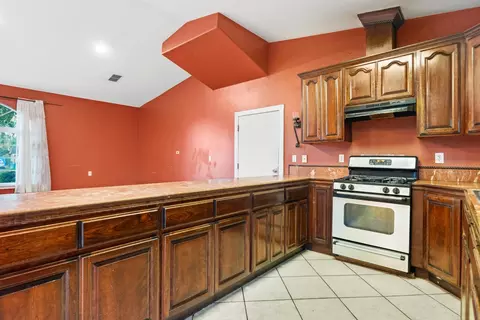 Kitchen - 5555 E Main St, Stockton, CA 95215 photo 5 of 5