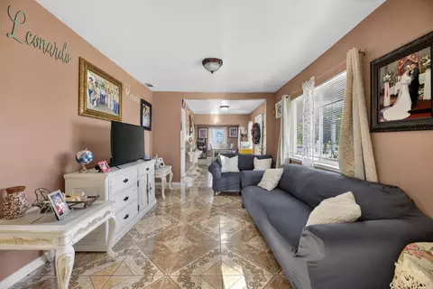 Entry Way - 5555 E Main St, Stockton, CA 95215 photo 1 of 6