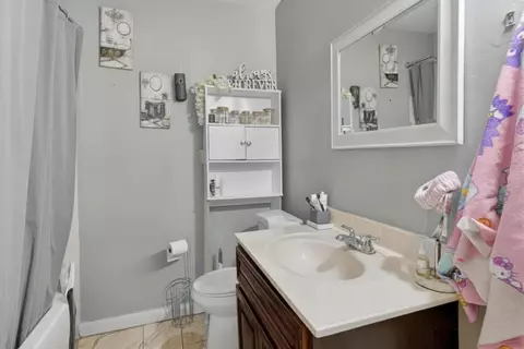 Bath - 5555 E Main St, Stockton, CA 95215 photo 1 of 5