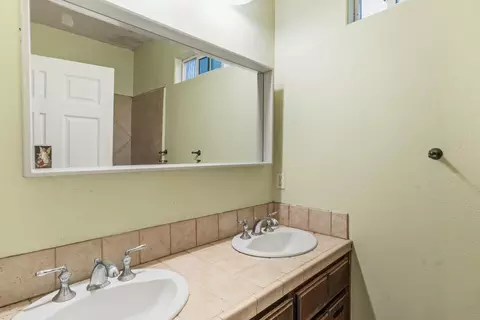 Bath - 5555 E Main St, Stockton, CA 95215 photo 4 of 5