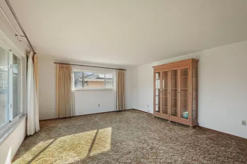 Living - 4678 E Woodbridge Rd, Acampo, CA 95220 photo 2 of 6