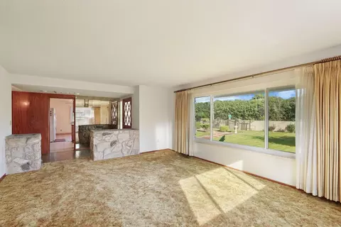 Living - 4678 E Woodbridge Rd, Acampo, CA 95220 photo 3 of 6