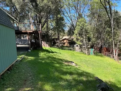 Exterior - 21407 Crystal Falls Dr, Sonora, CA 95370 photo 8 of 9