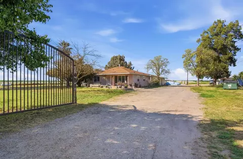 891 Manila Rd, Lathrop, CA 95330