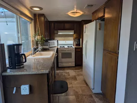 Kitchen - 2334 Via Camino Ave, Carmichael, CA 95608 photo 1 of 1
