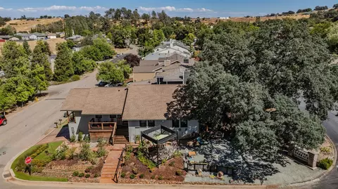 View/Area - 30 Bryson Dr, Sutter Creek, CA 95685 photo 6 of 11
