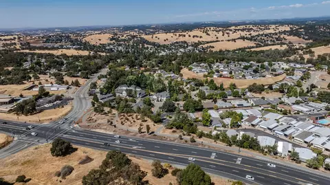 View/Area - 30 Bryson Dr, Sutter Creek, CA 95685 photo 1 of 11